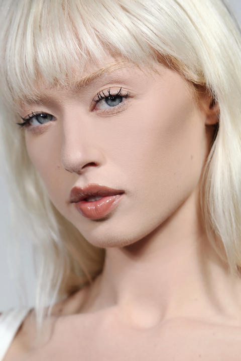 WHITE PEARL
