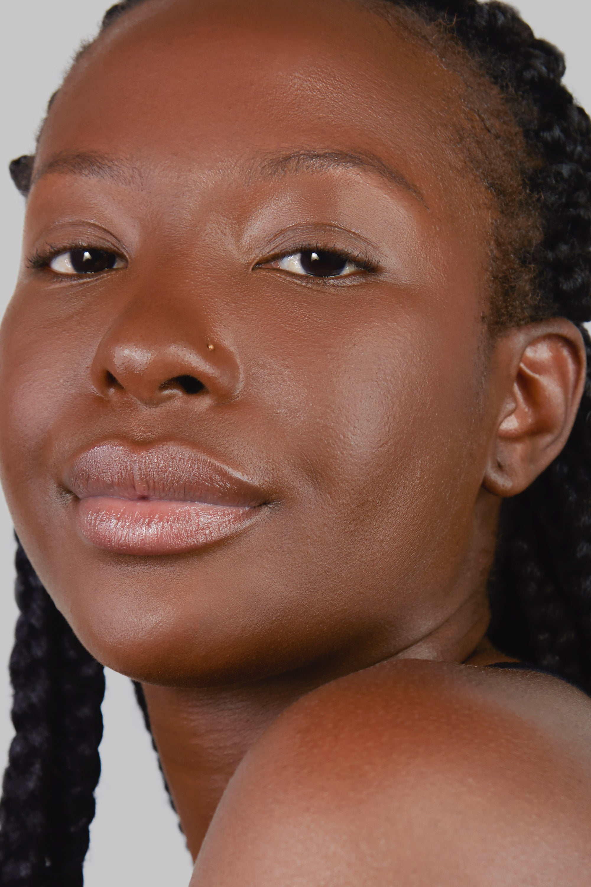 Hydroblast Finishing Powder – UOMA Beauty